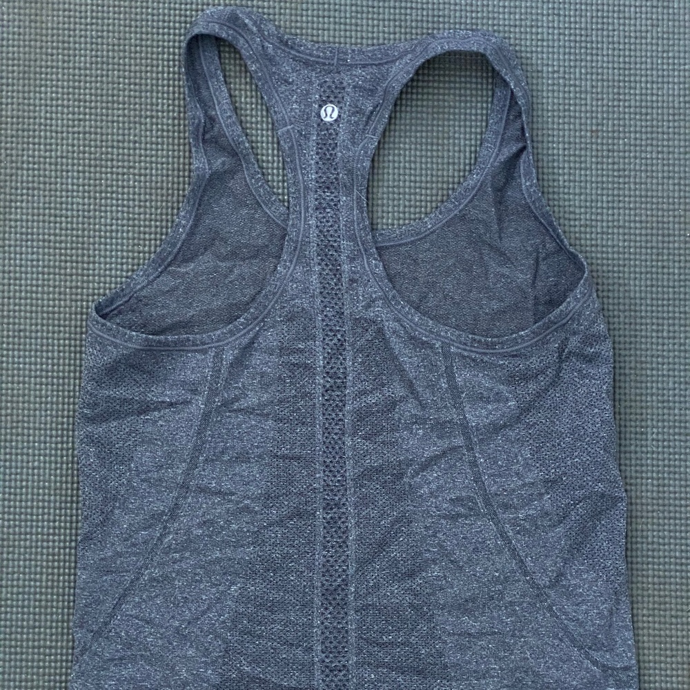 Lululemon Swiftly Tank Size 2/4